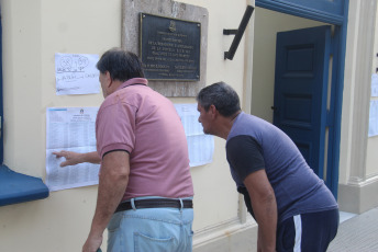 Formosa, Argentina.- In the photos taken on June 25, 2023, people cast their votes in the local elections of Córdoba and Formosa. In the preamble to the general elections next October, two Argentine provinces went to the polls this Sunday, Formosa and Córdoba. With more than 90% of the tables scrutinized, the current mayor of Córdoba, Martín Llaryora, was at the top of the figures with 42.7% against 39.7% of the opposition. While Gildo Insfrán returned to sweep the Formosa gubernatorial elections and achieved his seventh consecutive re-election this Sunday.