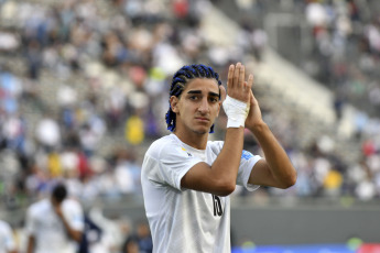 La Plata, Argentina.- In the photos taken on June 8, 2023, during the match between Uruguay and Israel at the Estadio Único Diego Armando Maradona. The Uruguayan team qualified this Thursday for the final of the U-20 World Cup after beating Israel 1-0 with a goal from Anderson Duarte. The Uruguayan National Team will face Italy in the final.