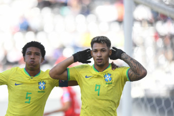 La Plata, Argentina.- En las fotos tomadas el 31 de mayo del 2023, durante el partido entre Brasil y Túnez en el Estadio Único de La Plata. Brasil ganó por 4 - 1 a Túnez. Con este resultado, la Selección latinoamericana clasificó a cuartos de final y se enfrentará a Israel.