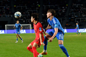 La Plata, Argentina.- En las fotos tomadas el 8 de junio del 2023, durante el partido entre Italia y Corea del Sur en semifinales del Mundial Sub-20 Argentina 2023 en el estadio Diego Armando Maradona de La Plata. Italia jugará ante Uruguay el domingo su primera final de un Mundial Sub-20, al vencer a Corea del Sur 2-1.