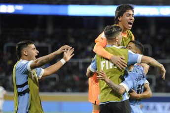 Santiago del Estero, Argentina.- In the photos taken on June 4, 2023, during the match between Uruguay and the United States for the quarterfinals of the Under 20 World Cup. Uruguay beat the United States 2-0 and qualified for the semifinals where they will face Israel.