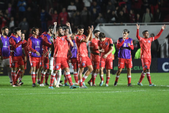 La Plata, Argentina.- In the photos taken on June 7, 2023, during the match between Argentinos Juniors and Liverpool of Uruguay at the Diego Armando Maradona Stadium. Argentinos Juniors defeated Liverpool from Uruguay 2-1 at home and qualified for the round of 16 of the Copa Libertadores de América.