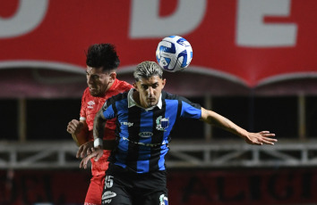 La Plata, Argentina.- In the photos taken on June 7, 2023, during the match between Argentinos Juniors and Liverpool of Uruguay at the Diego Armando Maradona Stadium. Argentinos Juniors defeated Liverpool from Uruguay 2-1 at home and qualified for the round of 16 of the Copa Libertadores de América.