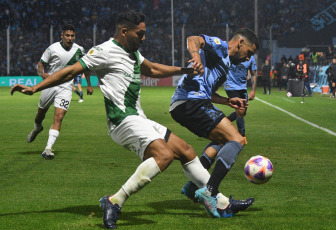 Córdoba, Argentina.- En las fotos tomadas el 26 de junio del 2023, durante el partido entre Belgrano y Banfield por la fecha 21 del torneo 2023 de la Liga Profesional 2023 en el Estadio El Gigante de Alberdi. Belgrano le ganó 3-1 a Banfield. La figura del partido fue el goleador del Pirata, Pablo Vegetti, que convirtió por duplicado y es el máximo artillero del campeonato. Franco Jara anotó el tercero para los locales, que ya son séptimos en el certamen.