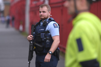 Auckland, New Zealand.- In the photos taken on July 19, 2023, it shows the place where a shooting occurred in the New Zealand city of Auckland. A gunman climbed a building under construction in downtown Auckland and opened fire just hours before the start of the Women's World Cup. The fact left 2 people dead. Police also found the shooter's body in an elevator shaft, according to authorities.