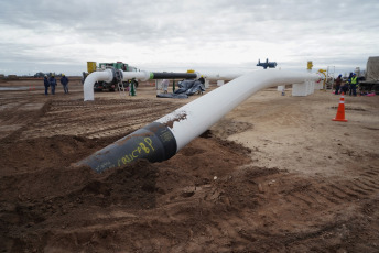 Salliqueló, Argentina.- In the photos taken on July 9, 2023, it shows the Néstor Kirchner gas pipeline, eight months after the construction of the gas pipeline, essential to take advantage of the Vaca Muerta gas. The section that was presented reaches Saliqueló, province of Buenos Aires, it would make it possible to substitute imports of alternative fuel (fuel oil and diesel) imported for thermoelectric generation, a source of foreign currency drainage for years.