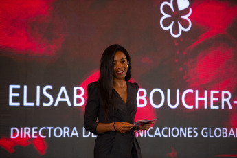 Buenos Aires, Argentina.- En las fotos tomadas el 25 de julio del 2023, el ministro de Turismo y Deporte de la Nación, Matías Lammens, y Eliana Banchik (foto), CEO de Michelin Argentina, firmaron un contrato por tres años para la llegada de la guía al país. La Guía Michelin, una de las más prestigiosa del mundo en gastronomía, anunció que en su primera incursión en el país sus inspectores examinarán y recomendarán los restaurantes de calidad de la Ciudad de Buenos Aires y Mendoza, donde los elegidos se conocerán el 24 de noviembre, lo que convirtió a la Argentina en el primer país de habla hispana de Latinoamerica en ser incluido en la afamada nómina.