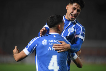 Mendoza, Argentina.- In the photos taken on July 30, 2023, during the match between Instituto de Córdoba and Godoy Cruz in the match valid for the 27th. date that marked the end of the Professional Football League, at the Malvinas Argentinas stadium. Godoy Cruz de Mendoza thrashed Instituto 4-2. Godoy Cruz will debut in zone B of the Professional League Cup against Defensa y Justicia, in Florencio Varela, while Instituto will visit Arsenal in zone A.