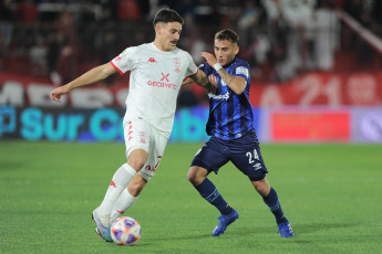 Tucuman, Argentina.- In the photos taken on July 6, 2023, during the match between Atlético Tucumán and Huracán for date 23 of the 2023 Professional League tournament at the Monumental Presidente José Fierro stadium. Atlético Tucumán defeated Huracán 1-0 with a goal by Marcelo Estigarribia 20 minutes into the second half.