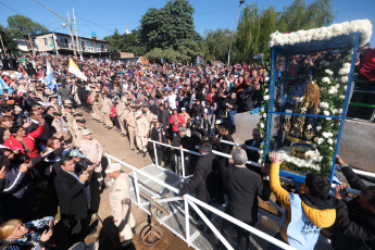 Corrientes, Argentina.- In the photos taken on July 16, 2023, the nautical procession was carried out along the Paraná River, which includes the meeting of the images of the virgins of Itatí with that of Caacupé, from Paraguay, in the frame of the 123rd anniversary of the pontifical coronation of the Virgin of Itatí. More than 300,000 people participated in the event with the motto “With María de Itatí, we learn to listen, discern and mission”. Itatí comes from the Guarani words "itá morotí", which means "stone tip" and its abbreviation gives rise to the name.