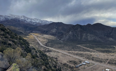 Mendoza, Argentina.- En las fotos tomadas el 12 de julio del 2023, muestra postales de la ciudad de Mendoza en medio de las vacaciones de invierno. La temporada de invierno promete buenos números para Argentina. Desde el Ministerio de Turismo estiman que se movilizarán 5,5 millones de personas alrededor del país que, junto con los extranjeros, sumarán un total de 7 millones de turistas.