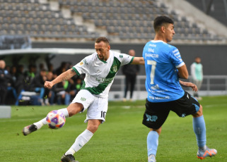 Buenos Aires, Argentina.- En las fotos tomadas el 3 de agosto del 2023, durante el partido entre Banfield y Estudiantes de Río Cuarto en el Estadio Único Diego Armando Maradona por la Copa Argentina. Banfield perdió 1-0 con Estudiantes de Río Cuarto. Estudiantes de Río Cuarto igualó su campaña más grande en la competencia, ya que antes alcanzó los octavos de final de la Copa Argentina en 2020.