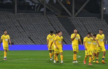 Córdoba, Argentina.- En las fotos tomadas el 2 de agosto del 2023, durante el partido entre Rosario Central y Chaco For Ever en el Estadio Mario Alberto Kempes, por los 16avos. de final de la Copa Argentina. Rosario Central, que dominó el partido y llegó en más ocasiones, perdió 1-0 con Chaco For Ever. El gol, fue anotado por Jonathan Dellarossa a los 43 minutos del segundo tiempo.