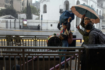 Buenos Aires, Argentina.- In the photos taken on August 18, 2023, it shows the areas affected by severe rains and winds that affected a good part of the southern GBA in Argentina and other areas of the metropolitan area since early Thursday morning. The heavy rains caused the suspension of classes and several people had to be evacuated and transferred to shelter centers. In some areas, 158 millimeters fell, after more than six months without heavy rain. According to official information, there were 1,300 families affected and 175 evacuees.