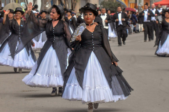 Jujuy, Argentina.- En las fotos tomadas el 23 de agosto del 2023, durante la conmemoración del Éxodo Jujeño de 1812 con actos que exaltaron la heroicidad de su pueblo. La fecha, conmemora el accionar del pueblo jujeño que recibió la orden de abandonar sus hogares, sus pertenencias y dejar tierra arrasada al enemigo.