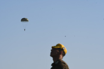 Corrientes, Argentina.- In the photos taken on August 2, 2023, more than 1,300 members of the Armed Forces of Argentina and Brazil took part in the combined exercise "Arandú", in which they pretended to protect part of the territory of the province of Corrientes of a fictitious invasion to the south of the Iberá marshes. The purpose of this combined exercise is to strengthen and increase the interoperability of the participating forces and the communication ties between the armies of both countries in accordance with what is expressed in the bilateral agreement of the year 2020.