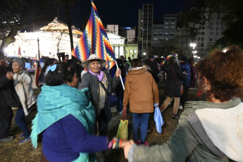 Buenos Aires, Argentina.- En las fotos tomadas el 22 de agosto del 2023, el tercer Malón de la Paz continúa con el acampe en Buenos Aires en contra de la Reforma constitucional de Gerardo Morales. El acampe que llevan a cabo desde hace 22 días frente a Tribunales, además reclama la falta de respuestas por parte de la Corte Suprema y el Gobierno nacional.