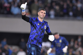 Buenos Aires, Argentina.- En la foto tomada el 7 de septiembre de 2023, Argentina, el campeón mundial liderado por su capitán Lionel Messi, inicia esta noche su camino hacia la defensa del título en el Mundial 2026 de Estados Unidos, México y Canadá, cuando reciba a Ecuador en el estadio Monumental.