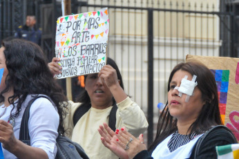 Jujuy, Argentina.- In the photos taken on September 18, 2023, initial and primary level teachers from Jujuy marched to demand from the Government of Gerardo Morales "the return of the days of unemployment" deducted from their salaries and the "demand" that the payment be "immediate" to compensate for the damages suffered by these "undue discounts", within the framework of the first day of a 48-hour strike without attendance at the workplace.