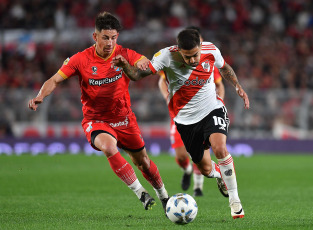 Buenos Aires, Argentina.- In the photos taken on September 17, 2023, River Plate faced Arsenal de Sarandí, for the fourth date of Zone B of the League Cup at the Monumental Stadium. River Plate defeated Arsenal 3-1, Martín Demichelis' team won with a goal from Nicolás De la Cruz and two goals from Miguel Borja.