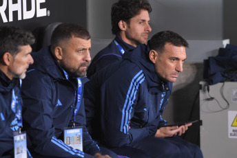 Buenos Aires, Argentina.- En la foto tomada el 7 de septiembre de 2023, Argentina, el campeón mundial liderado por su capitán Lionel Messi, inicia esta noche su camino hacia la defensa del título en el Mundial 2026 de Estados Unidos, México y Canadá, cuando reciba a Ecuador en el estadio Monumental.