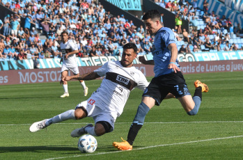 Córdoba, Argentina.- En las fotos tomadas el 21 de septiembre del 2023, Belgrano recibió a Platense en su estadio del barrio Alberdi, en la capital cordobesa, por la 5ta fecha de la Zona B de la Copa de la Liga Profesional. Belgrano venció 3-0 a Platense. Alejandro Rébola y Matías Marín y Lucas Passerini los goleadores.