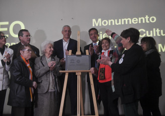 Buenos Aires, Argentina.- In the photos taken on September 26, 2023, an emotional event with the participation of survivors, organizations and workers of the Human Rights Secretariat, the ESMA Memory Site Museum installed a commemorative plaque for having been declared Unesco World Heritage last week.