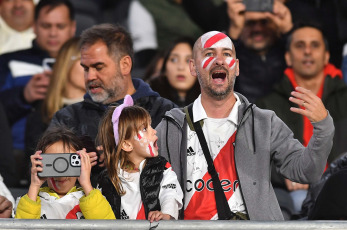 Buenos Aires, Argentina.- In the photos taken on September 17, 2023, River Plate faced Arsenal de Sarandí, for the fourth date of Zone B of the League Cup at the Monumental Stadium. River Plate defeated Arsenal 3-1, Martín Demichelis' team won with a goal from Nicolás De la Cruz and two goals from Miguel Borja.