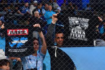 Buenos Aires, Argentina.- In the photos taken on October 24, 2023, Racing faced Boca Juniors in the classic on the tenth date of Zone B of the Professional Football League Cup at the Presidente Perón Stadium. Racing was left with a key victory against Boca 2-1, in its aspirations to qualify for the quarterfinals of the League Cup. With goals from Emiliano Vecchio and Leonardo Sigali, in the last minute of stoppage time, the local team won the Cilindro.