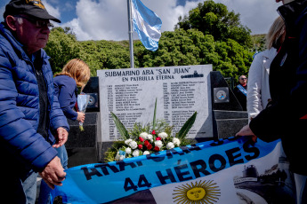 Mar del Plata, Argentina.- In the photos taken on October 25, 2023, they pay tribute to the crew of the ARA San Juan six years after their last departure from Mar del Plata, where 44 crew members of the ARA San Juan six years ago set sail for last time. At the emotional event at the Naval Base, Navy authorities, family members of the crew members and the mayor of General Pueyrredon, Guillermo Montenegro, among others, were present.