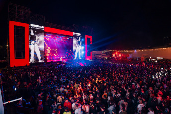 Buenos Aires, Argentina.- In the photos taken on October 16, 2023, people participated in the last day of the Argentina Game Show 2023 in Costa Salguero. The ninth edition of this expo had the participation of more than 100,000 people during four days of AGSFLOW2023, the event for gamers, e-sports, content generators and pop culture that concluded this Monday in Buenos Aires.