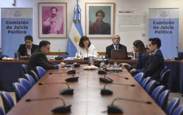 Buenos Aires, Argentina.- In the photos taken on October 11, 2023, the pro-government majority of the Impeachment Commission of the Chamber of Deputies approved the report formulating charges for alleged poor performance against the judges of the Supreme Court of Justice, who will be summoned to make their defense.