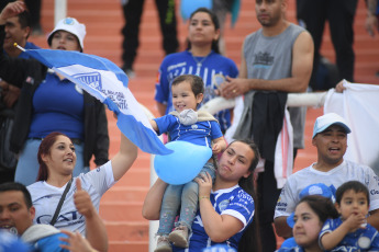 Mendoza, Argentina.- In the photos taken on October 2, 2023, during the match between Godoy Cruz and Instituto at the Malvinas Argentinas stadium in Mendoza, valid for the seventh day, the date of the classics and pairings of the Copa de the Professional League. Godoy Cruz and Instituto tied 1-1, with goals from Tadeo Allende for Tomba and Jonás Acevedo for the visitor.