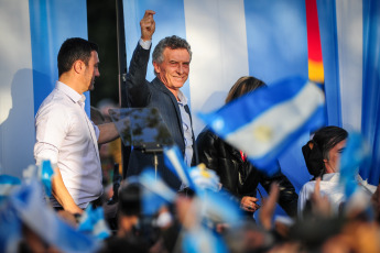 Buenos Aires, Argentina.- In the photos taken on October 19, 2023, the presidential candidate of Together for Change (JxC) Patricia Bullrich, closed her campaign in the Buenos Aires municipality of Lomas de Zamora, accompanied by former president Mauricio Macri (center) and the head of the Buenos Aires Government Horacio Rodríguez Larreta, on the last day before the electoral ban with a view to the national elections on Sunday.