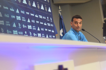 Buenos Aires, Argentina.- In the photos taken on October 11, 2023, Lionel Scaloni, coach of the Argentine National Team, during a press conference in Ezeiza. The presence of Lionel Messi as a starter in Argentina's duel against Paraguay, for the third round of the South American Qualifiers, is in suspense despite the fact that he “looked good,” said the coach of the world champion.