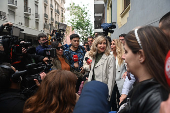 Buenos Aires.- The presidential candidate of the Left Front and Workers-Unity (FIT-U), Myriam Bregman voting. The candidate stated that "there is another way out of the crisis, not everything is adjustment or an attack on working people," when casting her vote around 8:40 at the Don Bosco school, in the Buenos Aires neighborhood of Congreso.