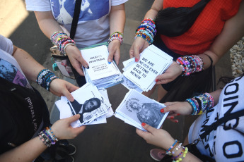 Buenos Aires, Argentina.- In the photos taken on November 10, 2023, they show the political advertising carried out within the framework of the concerts that Taylor Swift performs in Buenos Aires, Argentina. The pop figure became a major political issue ahead of the second round of the Argentine presidential elections. Some fans' posters read, "Swiftie does not vote for (Javier) Milei", "Milei is (Donald) Trump", became common slogans.