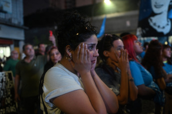 Buenos Aires.- En la foto tomada el 19 de noviembre de 2023, el candidato presidencial de Unión por la Patria (UxP), Sergio Massa, reconoció hoy la derrota en el balotaje frente al postulante de La Libertad Avanza (LLA); Javier Milei, a quien llamó para felicitarlo.