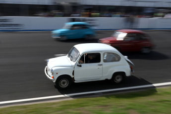 Buenos Aires, Argentina.- In the photos taken on November 5, 2023, more than 600 Fiat 600 cars made a colorful caravan that left from the track of the Autódromo de la Ciudad de Buenos Aires to the "Museo del Fitito", located in the Buenos Aires municipality of Tres de Febrero, where they gathered in search of a Guinness record for the highest concentration of these vehicles.