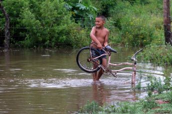 Corrientes, Argentina.- In the photos taken on November 10, 2023, it shows the areas affected by heavy rains in the province of Corrientes, Argentina. The number of evacuees and self-evacuees in the riverside towns of Corrientes has increased and already exceeds 2,000 people affected by the flooding of the Paraná and Uruguay rivers. This situation is aggravated due to the rainfall that is occurring in much of the provincial territory.