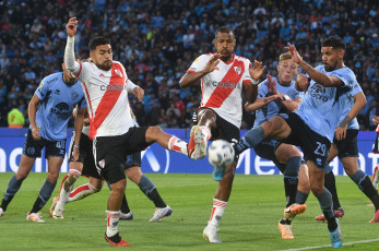 Córdoba, Argentina.- In the photos taken on December 3, 2023, during the match between River Plate and Belgrano at the Mario Alberto Kempes stadium in a match for the quarterfinals of the Professional League Cup. River Plate beat Belgrano 2-1 in the last play and advanced to the semifinals of the League Cup. Facundo Colidio gave Millonario the classification with a goal in the 94th minute. The last Argentine football champion awaits Rosario Central in the next instance.