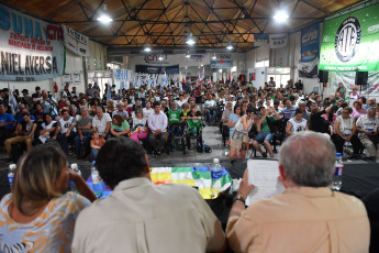 Buenos Aires, Argentina.- In photos taken on December 29, 2023, the General Confederation of Labor (CGT) of Argentina confirmed that it is preparing a third large demonstration against the policies that the Government of Javier Milei and the first national strike. Prior to the strike, they will hold an assembly with the delegations of the cities in the interior of the country to define its scope. This Friday, December 29, pharmacies in the country will not sell medications as a protest against the management of the new president.