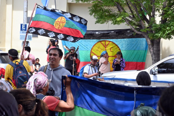 Viedma, Argentina.- In the photos taken on December 6, 2023, Mapuches mobilized in Viedma in protest against a modification to the land law in Río Negro proposed by the bloc of legislators of the official party Juntos Somos Río Negro (JSRN). , to be approved in the eighth annual session by the Legislature of that province. The 180 communities that inhabit the territory are opposed.