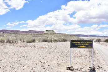 San Juan, Argentina.- In the photos taken on January 18, 2024, it shows the Ischigualasto Provincial Park, in the province of San Juan, called by the Diaguitas who passed through the place "Land where there is no life", which together forms to Talampaya National Park (La Rioja), the largest continental collection of fossils in the world, and a paradise for dinosaur enthusiasts.