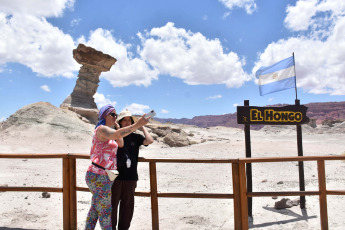 San Juan, Argentina.- In the photos taken on January 18, 2024, it shows the Ischigualasto Provincial Park, in the province of San Juan, called by the Diaguitas who passed through the place "Land where there is no life", which together forms to Talampaya National Park (La Rioja), the largest continental collection of fossils in the world, and a paradise for dinosaur enthusiasts.