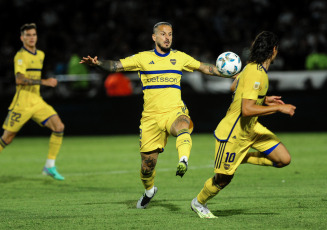 Buenos Aires, Argentina.- In the photographs taken on January 27, 2024, you can see scenes from the Boca - Platense match that ended 0 to 0 at the Ciudad de Vicente López stadium. The match served as the debut of Diego Martínez at the helm of the Technical Management of Boca Juniors. In the first half they disallowed a goal from Ronaldo Martínez, from Platense.