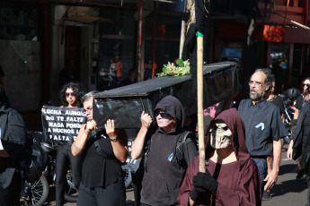 Posadas, Argentina.- In the photos taken on January 24, 2024, protesters participate in the general strike called by the national General Confederation of Labor (CGT) in opposition to the DNU and the Omnibus Law proposed by President Javier Milei.