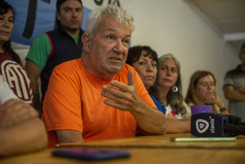 Bariloche, Argentina.- In the photo taken on January 23, 2024, the CGT together with different social organizations held a press conference today ahead of the general strike and mobilization called for tomorrow throughout the country.