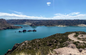 Mendoza, Argentina.- En la foto tomada el 22 de enero de 2024, la ciudad de San Rafael, Mendoza. La ocupación hotelera ascendió este fin de semana al 82 % en la localidad mendocina de San Rafael, al sur de Mendoza, informó hoy el municipio.