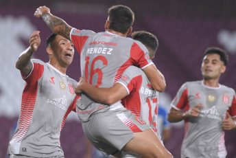 Buenos Aires, Argentina.- In the photos taken on January 25, 2024, during the match between Estudiantes and Argentino de Monte Maíz, for the Argentine Cup at the Néstor Díaz Pérez Stadium in Lanús. Estudiantes beat Argentino de Monte Maíz 2-0 in the 32nd round of the Argentine Cup. Pincha's goals were scored by Javier Correa at 20 minutes into the initial stage and Mauro Méndez at 41'.